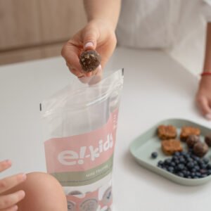 Trufas de banana y algarroba